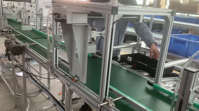 某醫(yī)療企業(yè)超長(zhǎng)精益皮帶線(xiàn)案例